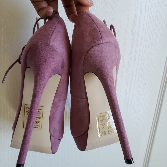 Brand New Izabella Rue Rosy Faux Suede lace heel - Picture 4 of 16